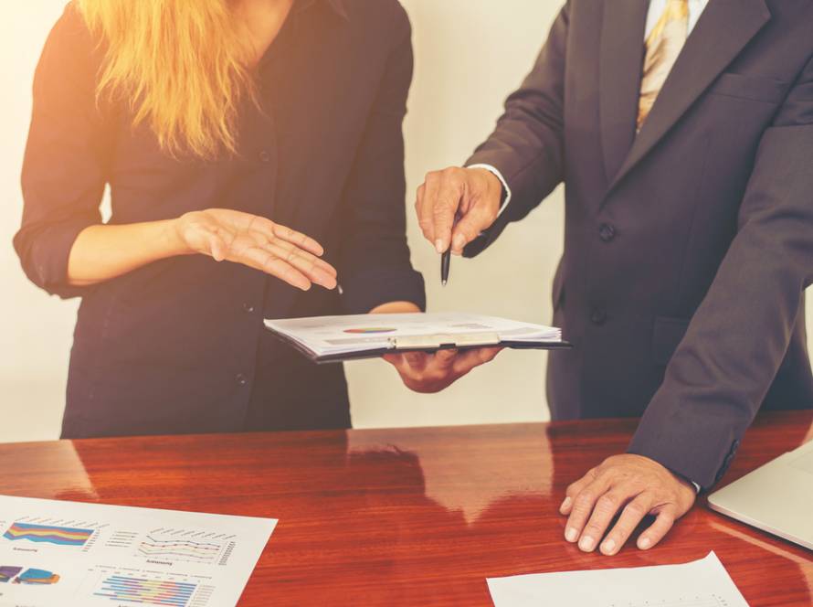 How to Resolve a Business Dispute Without Going to Court in Rhode Island